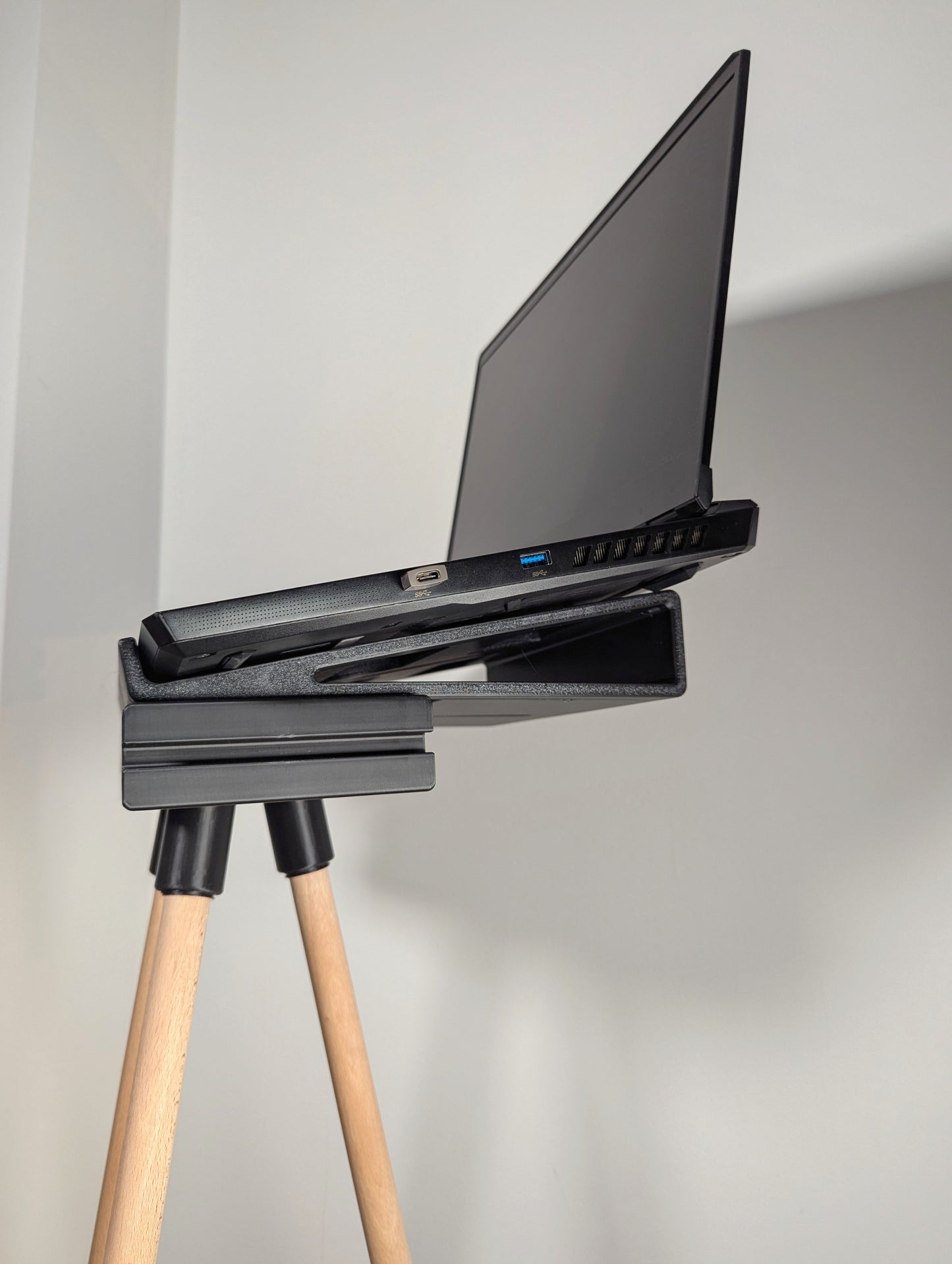 Support ordinateur pour home trainer