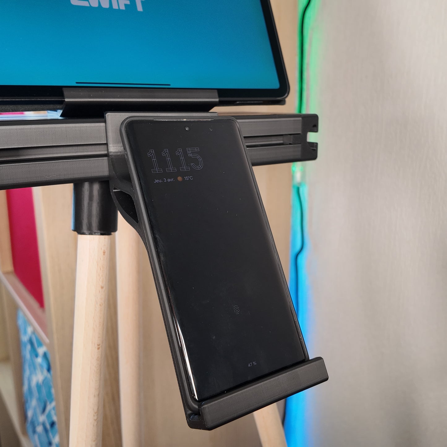 Support smartphone pour home trainer